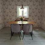 Hof Lanze Апартаменты *